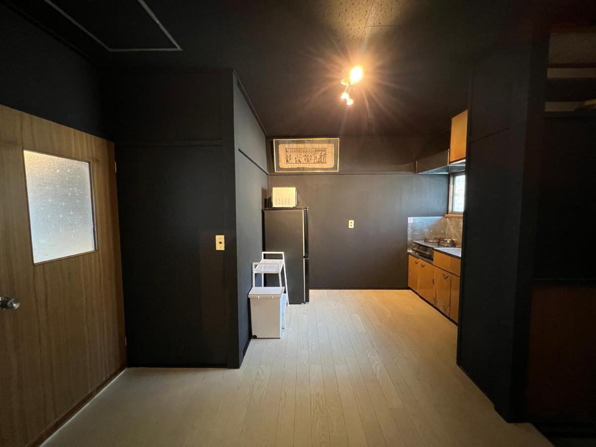 ホテル江ノ島アパートメント Apartment Katase (Kanagawa)