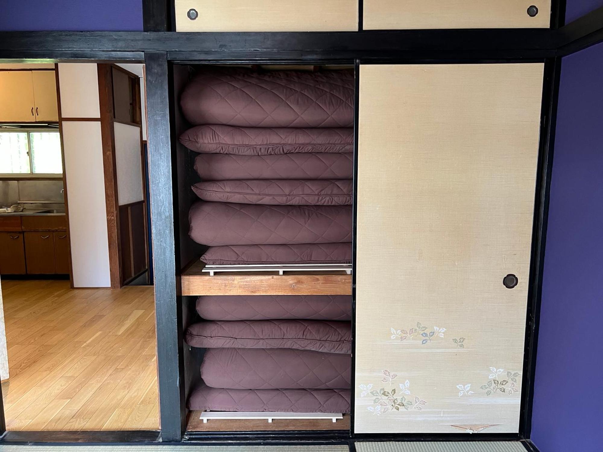 Apartment ホテル江ノ島アパートメント *
