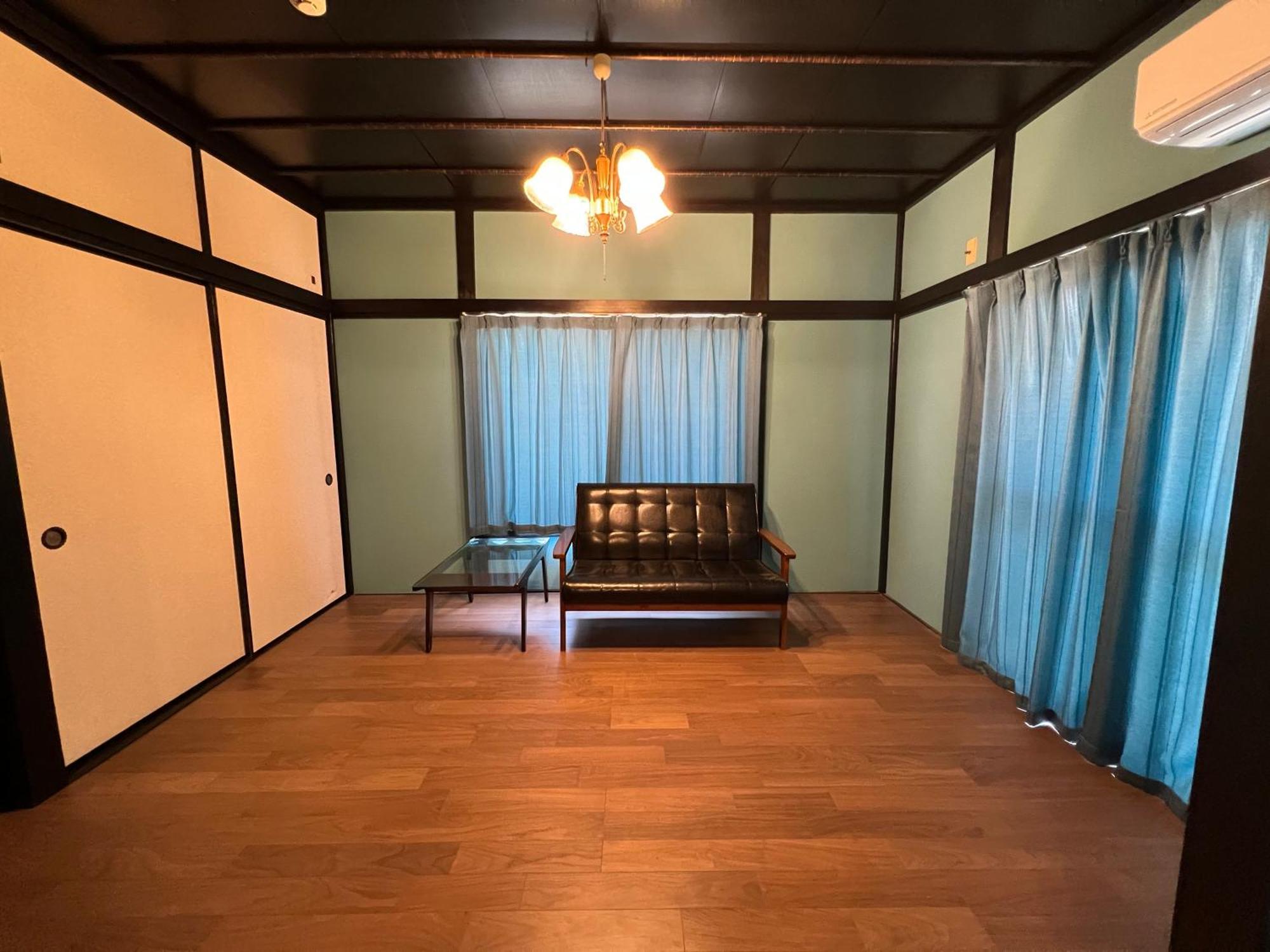 ホテル江ノ島アパートメント * Katase (Kanagawa)